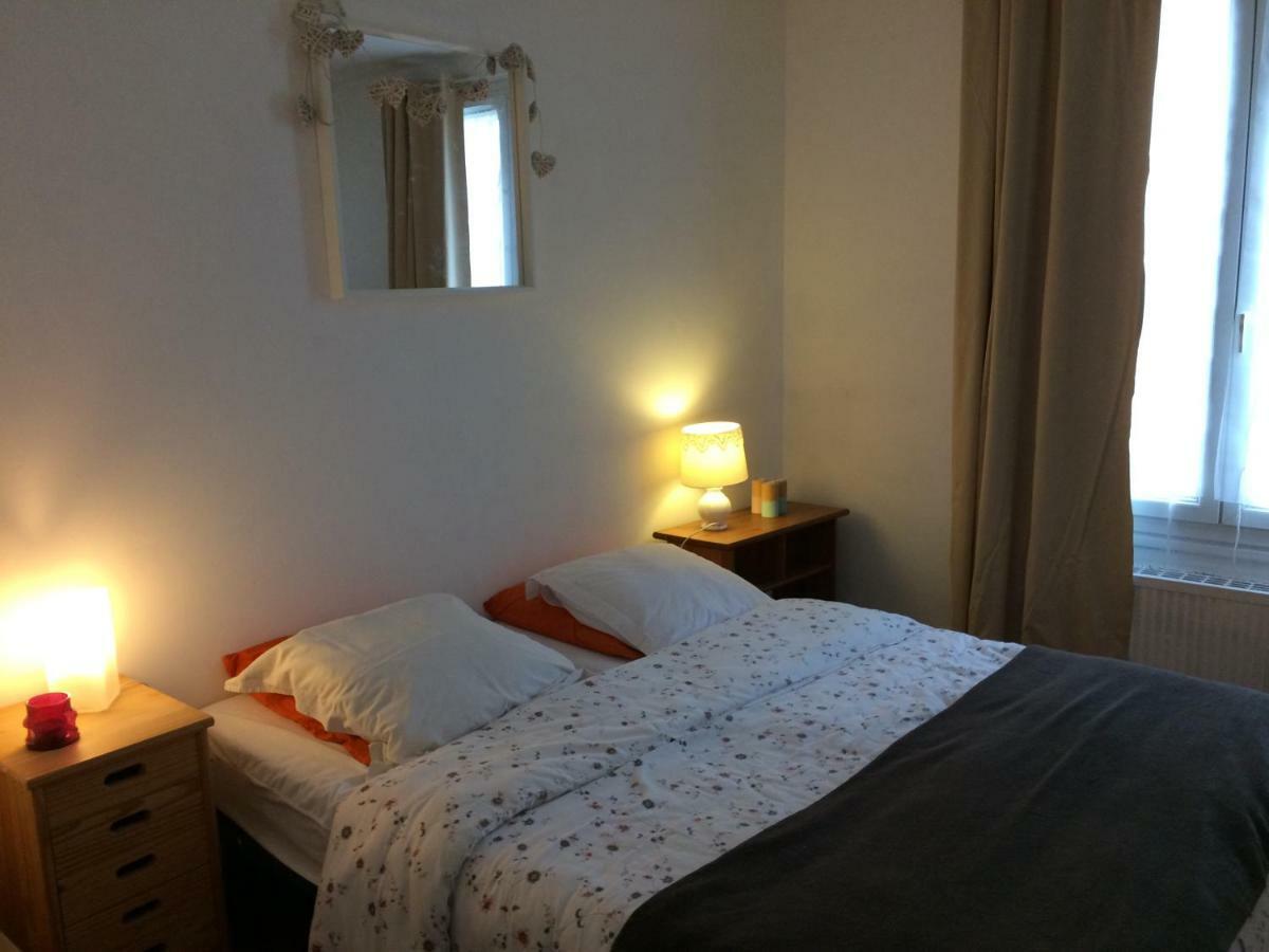 Appartement 4 Personnes Centre Ville Châteauneuf-sur-Loire Екстериор снимка